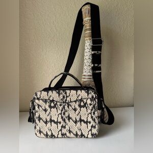 Mix No.6 Snakeskin Pattern Crossbody Bag, 🦋